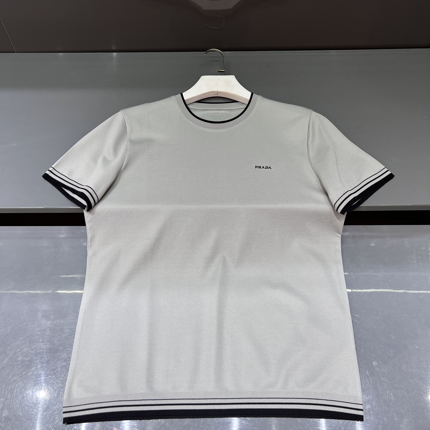 프라다 Prada 반팔 티셔츠