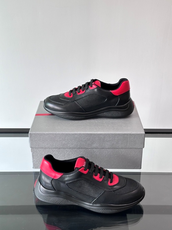 프라다 Prada 스니커즈