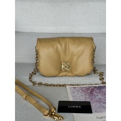 로에베 Loewe 9802 Puffer Goya Bag In Shiny Nappa Lambskin Clay Green