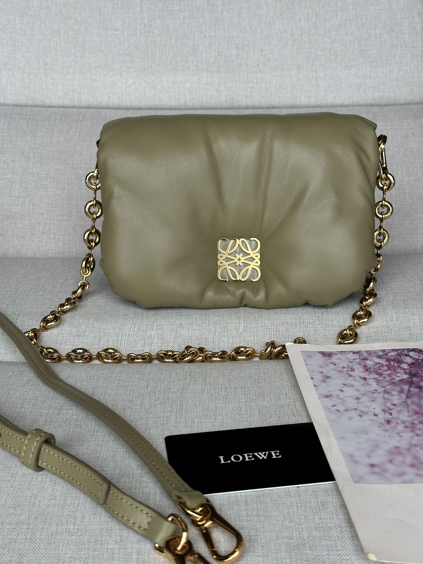 로에베 Loewe 9802 Puffer Goya Bag In Shiny Nappa Lambskin