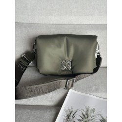 로에베 Loewe 9802A Puffer Goya Messenger Nylon