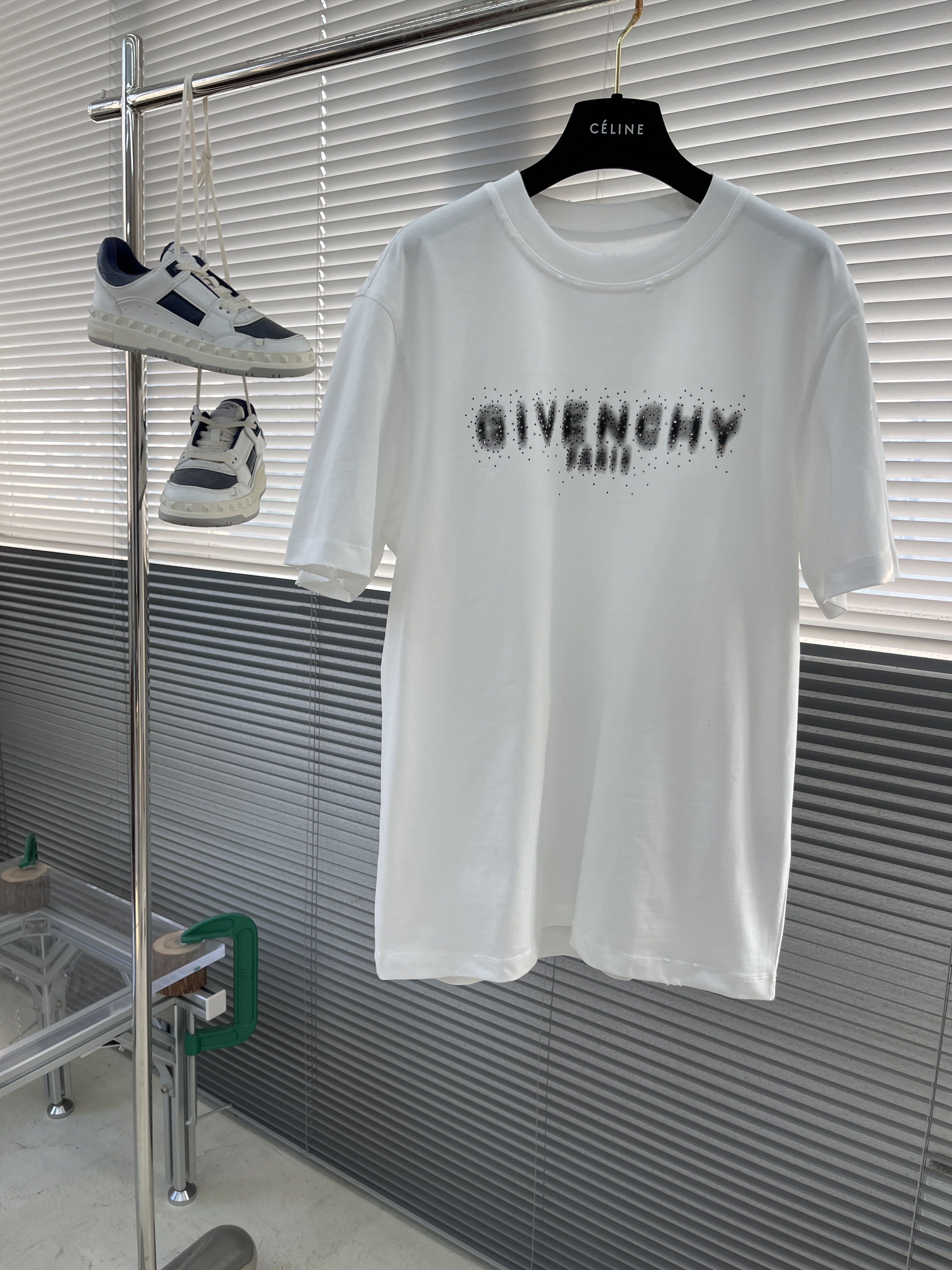 지방시 Givenchy 반팔 티셔츠