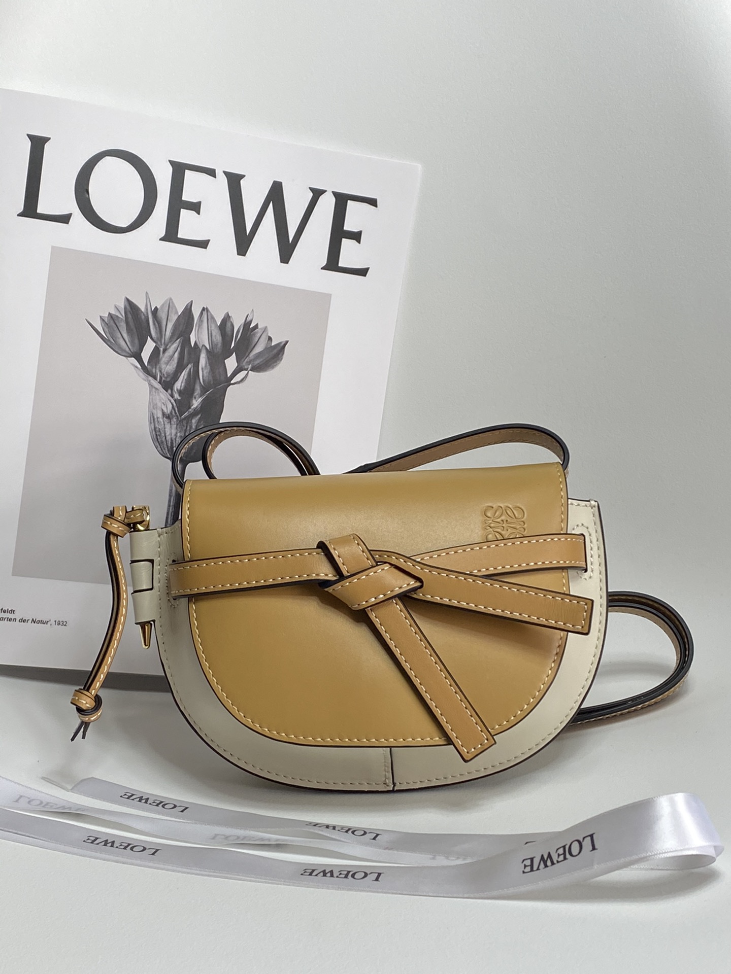 로에베 Loewe 56t17 Mini Gate Dual Bag In Soft Calfskin