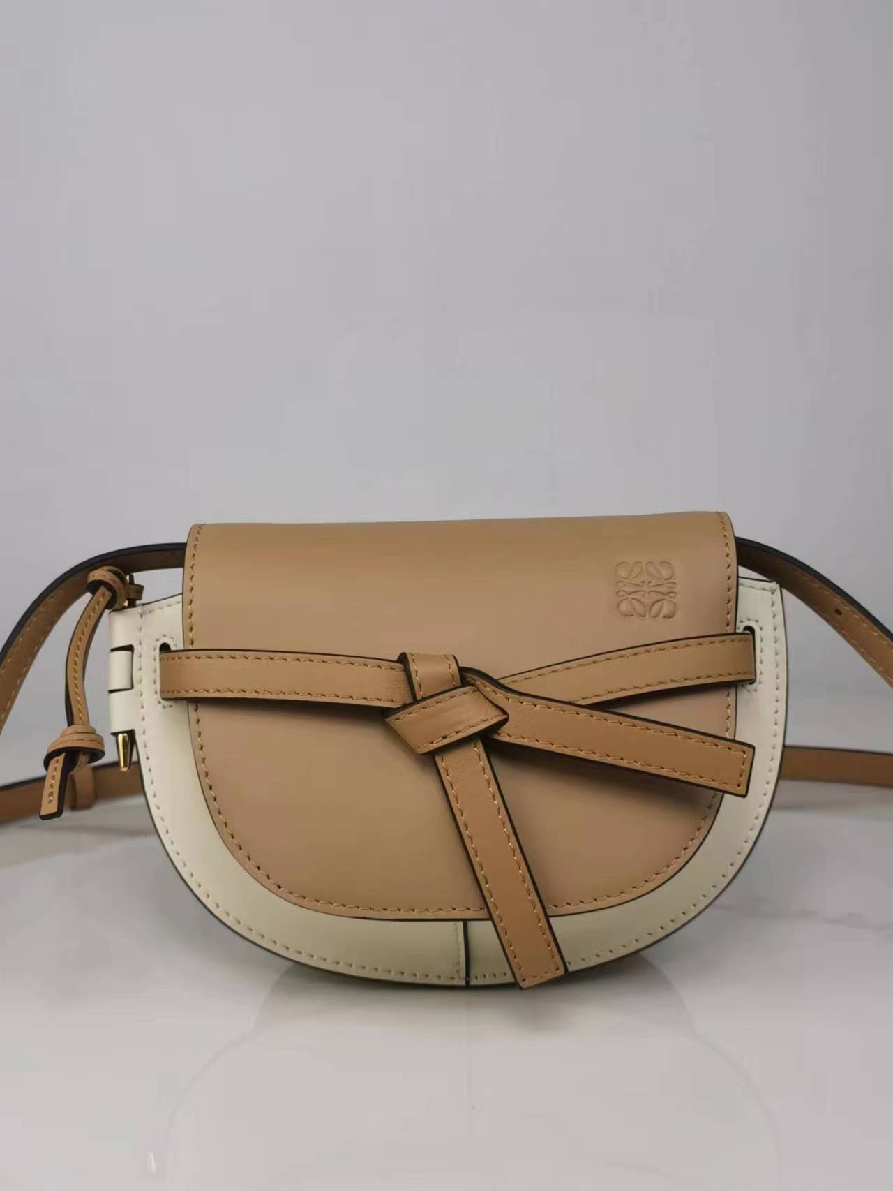로에베 Loewe 56t17 Mini Gate Dual Bag In Soft Calfskin