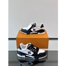 루이비통 Louis Vuitton 스니커즈