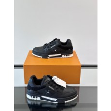 루이비통 Louis Vuitton 스니커즈