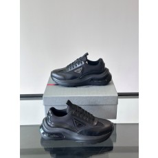 프라다 Prada 스니커즈