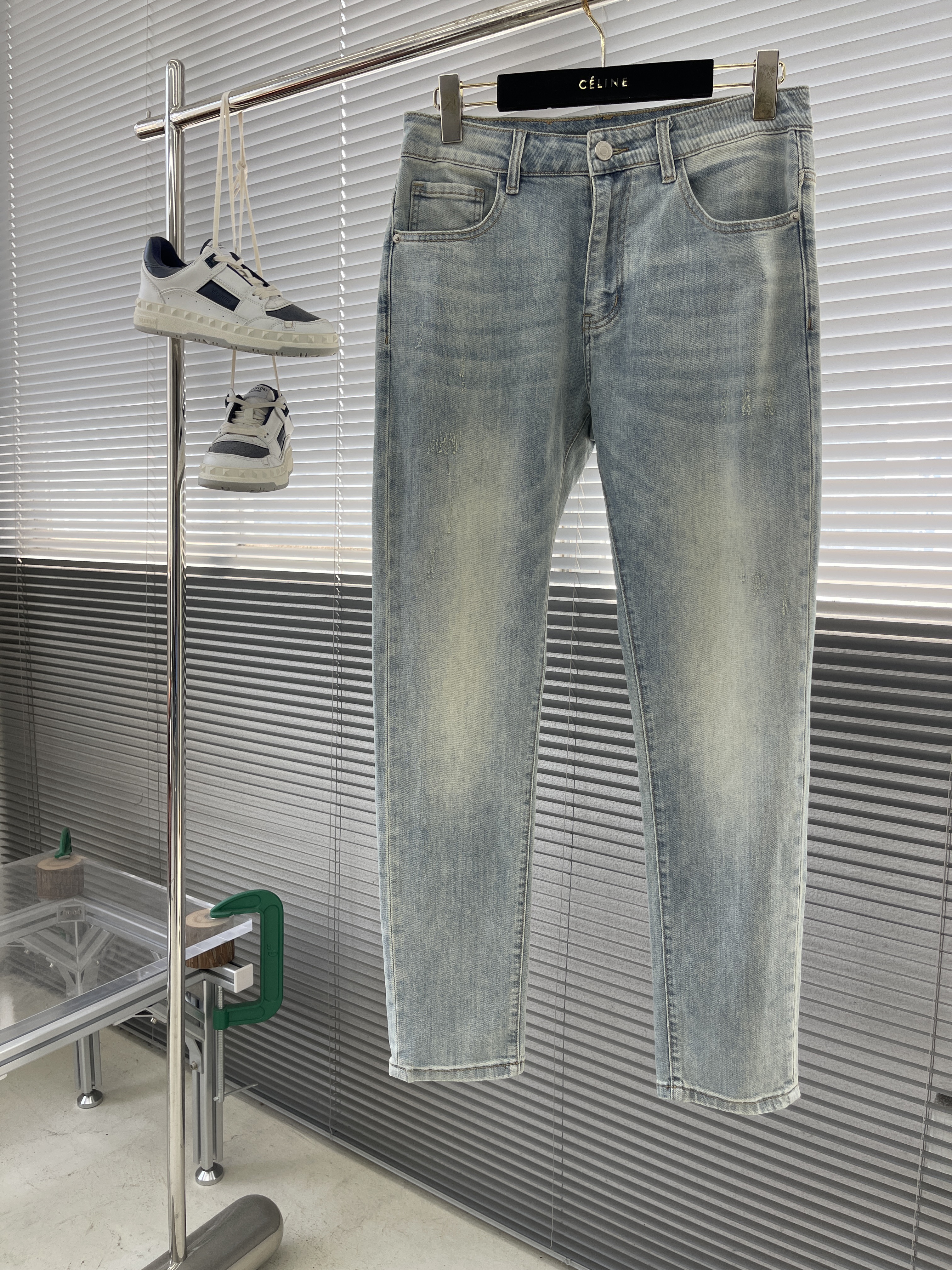 아크테릭스 ARC'TERYX 청바지