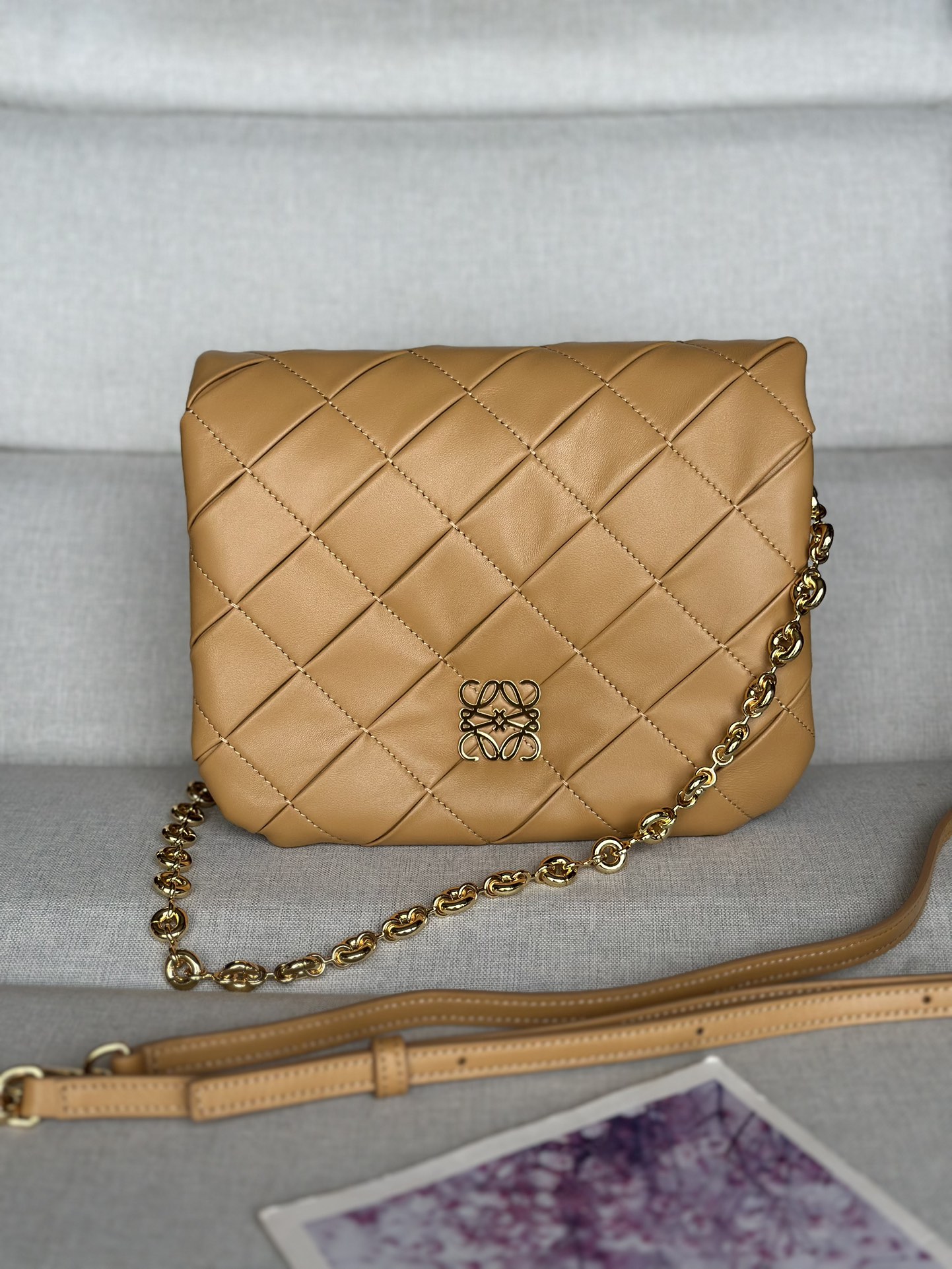로에베 Loewe 9701 Puffer Goya In Pleated Shiny Nappa Lambskin