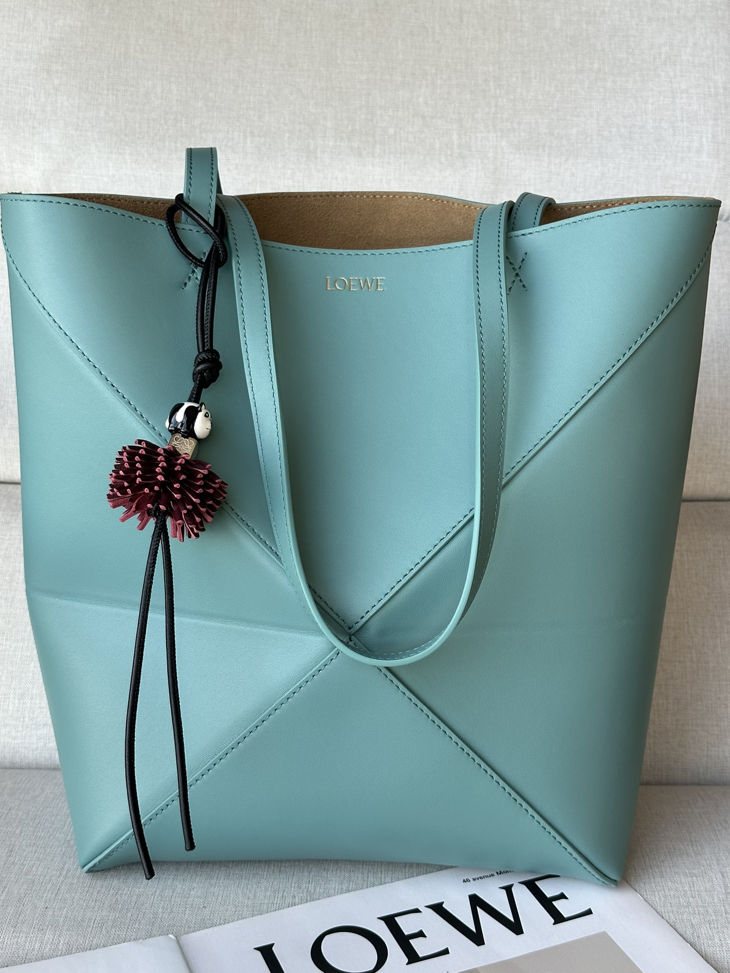 로에베 Loewe 1762 Puzzle Fold Tote Bag in Shiny Calfskin