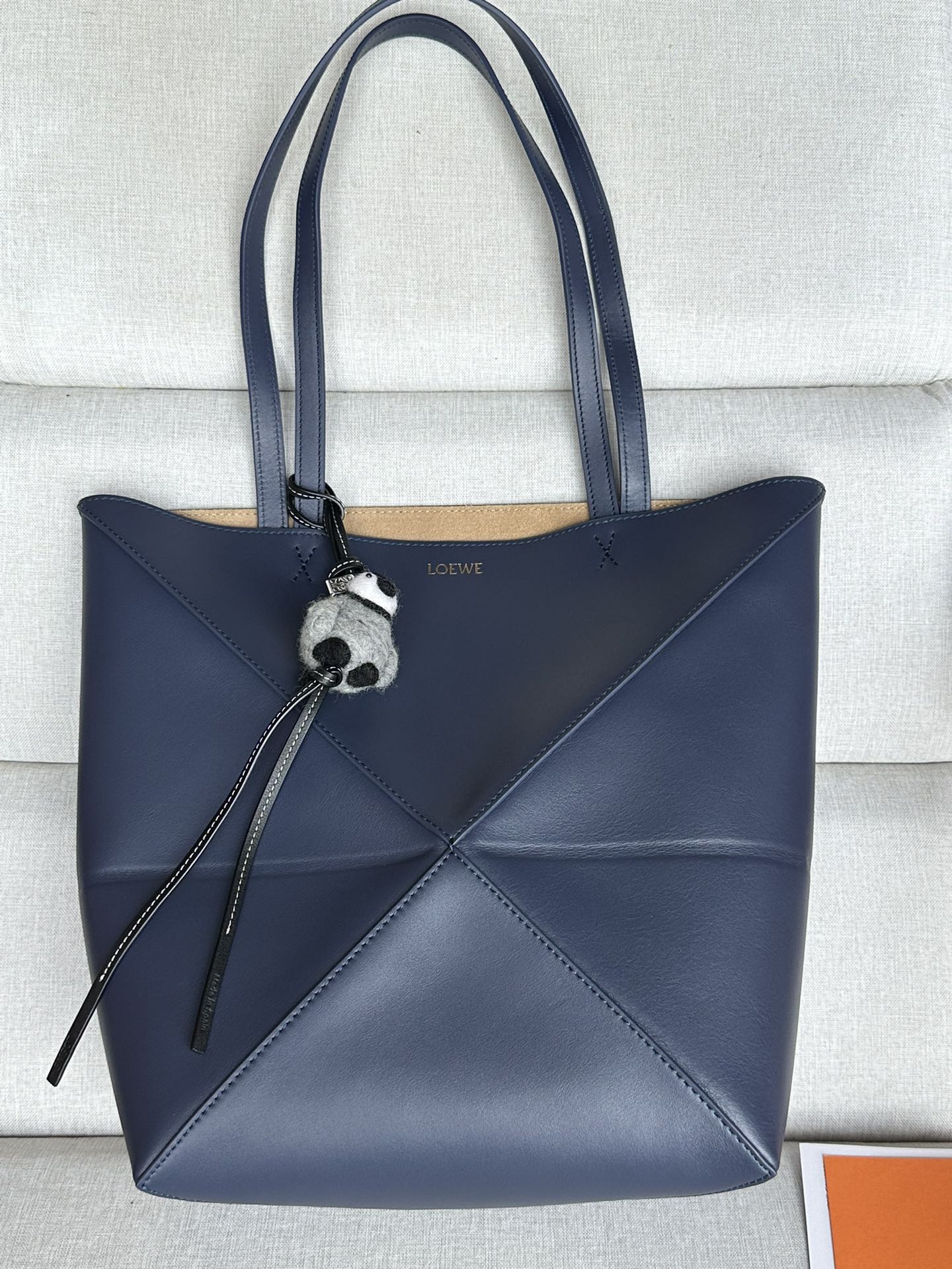 로에베 Loewe 1762 Puzzle Fold Tote Bag in Shiny Calfskin