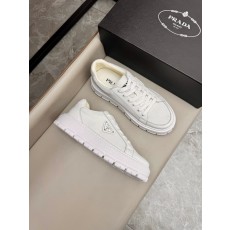 프라다 Prada 스니커즈