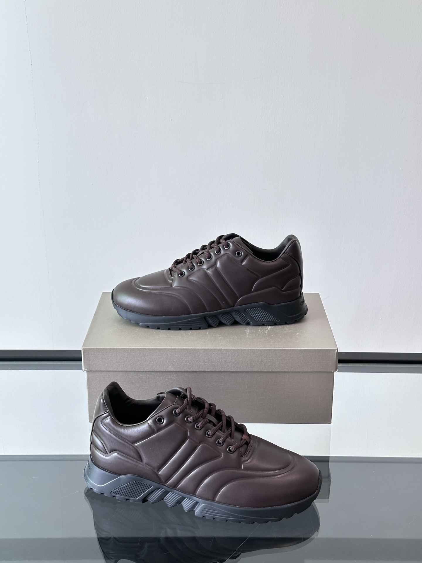 GIORGIO ARMANI 스니커즈
