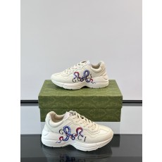 구찌 Gucci 스니커즈