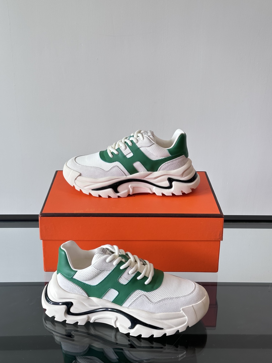 에르메스 Hermes 스니커즈