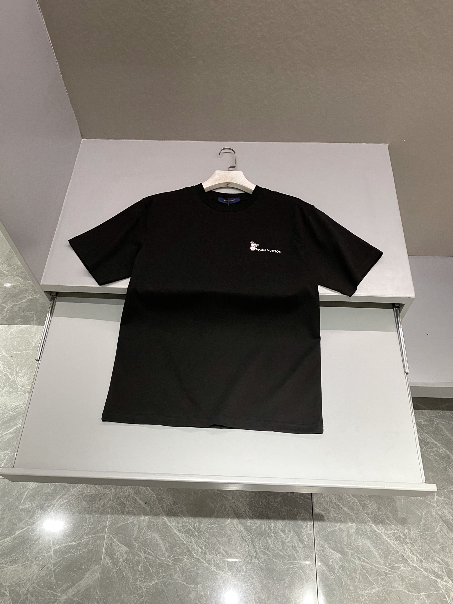 루이비통 Louis Vuitton 반팔 티셔츠