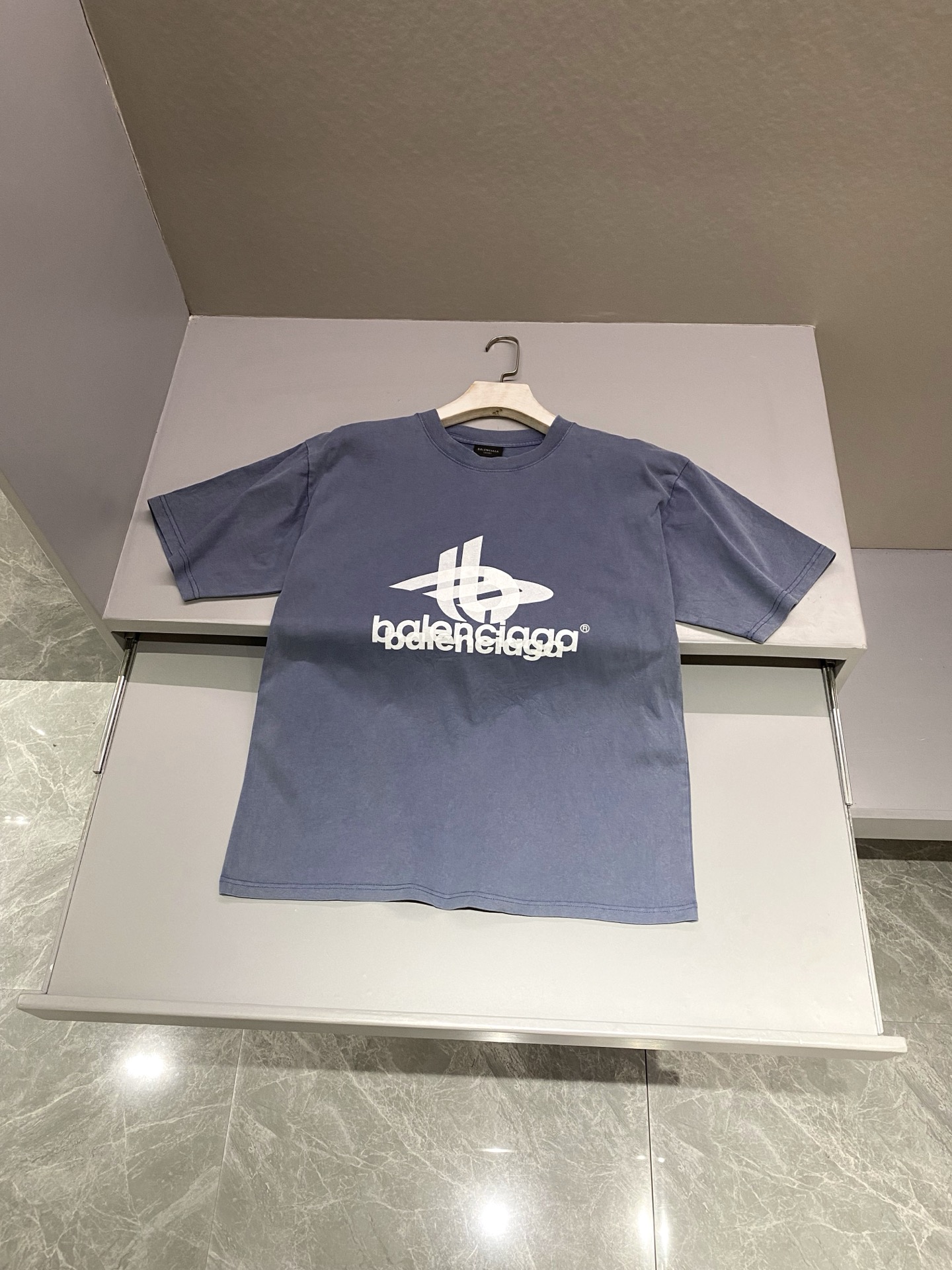 발렌시아가 Balenciaga 반팔 티셔츠