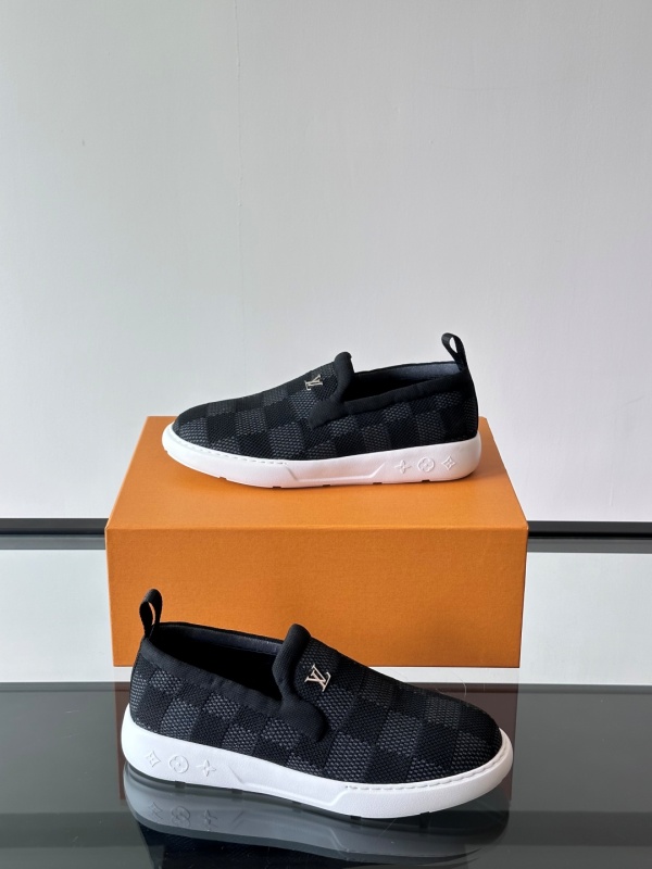 루이비통 Louis Vuitton 스니커즈