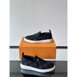 루이비통 Louis Vuitton 스니커즈