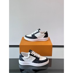 루이비통 Louis Vuitton 스니커즈