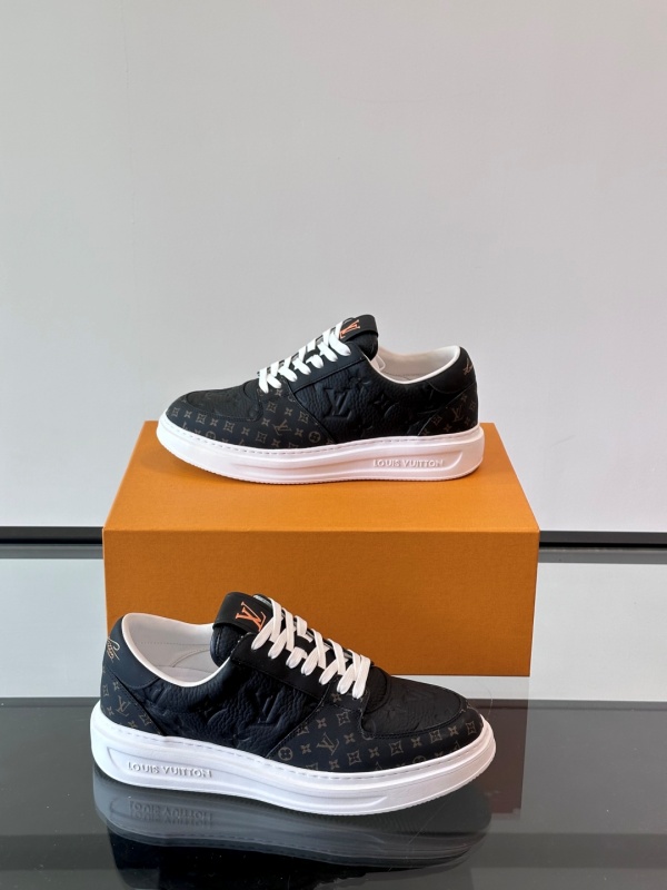 루이비통 Louis Vuitton 스니커즈