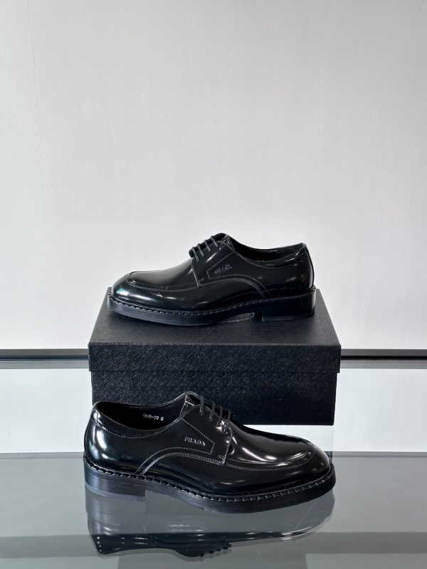 프라다 Prada 로퍼