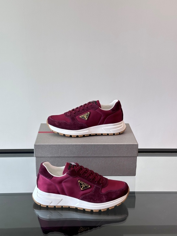 프라다 Prada 스니커즈