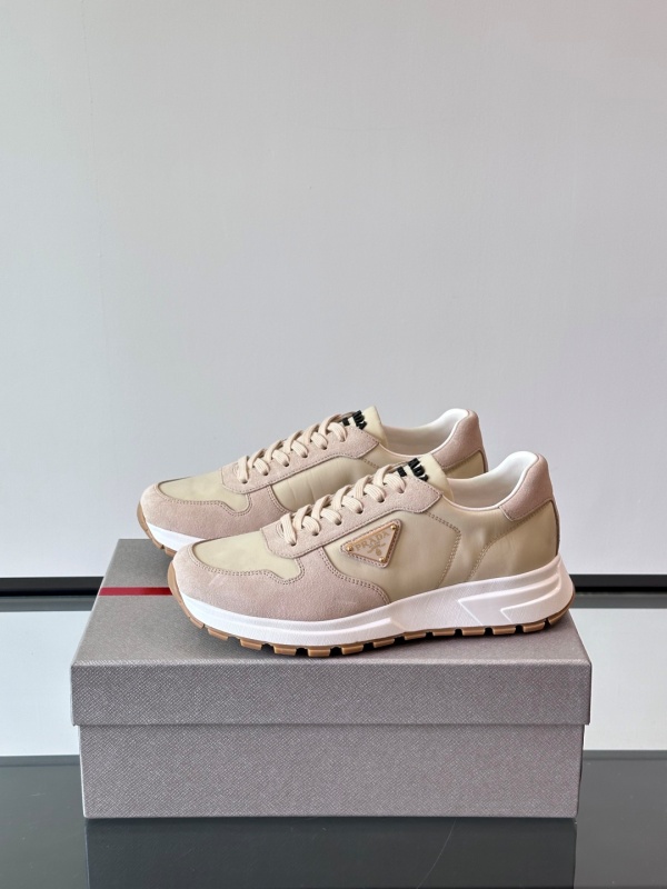 프라다 Prada 스니커즈