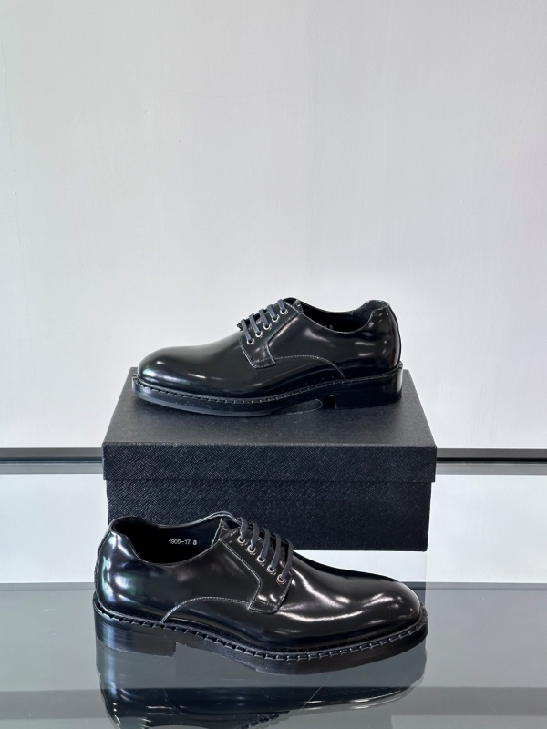 프라다 Prada 로퍼