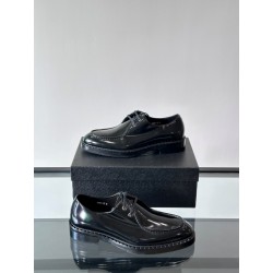 프라다 Prada 로퍼