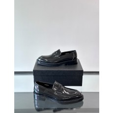 프라다 Prada 로퍼