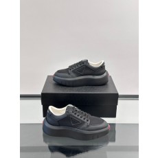 프라다 Prada 스니커즈