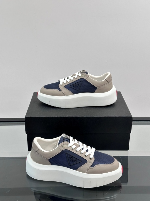 프라다 Prada 스니커즈