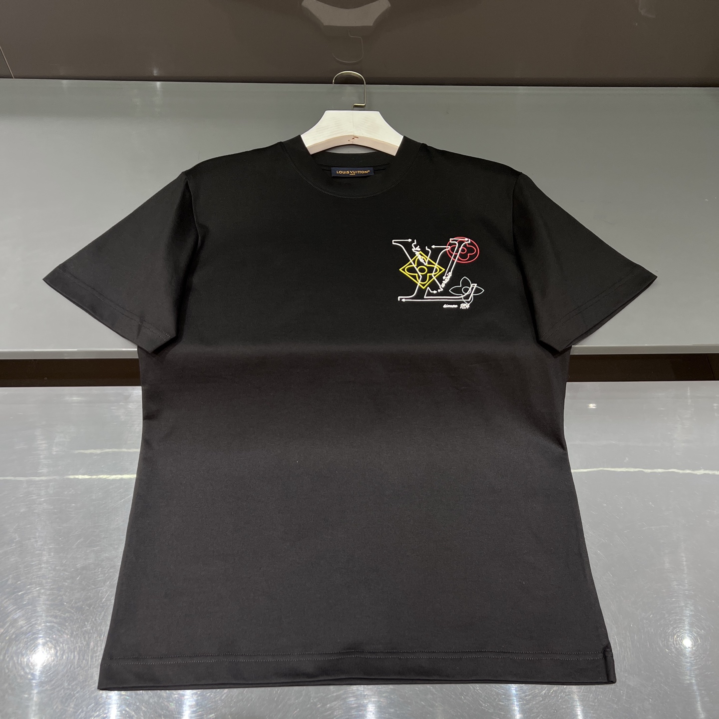 루이비통 Louis Vuitton 반팔 티셔츠