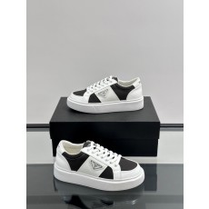 프라다 Prada 스니커즈