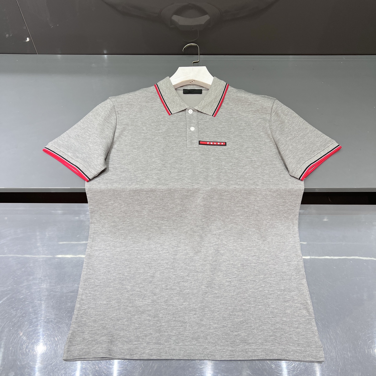 프라다 Prada 반팔 티셔츠