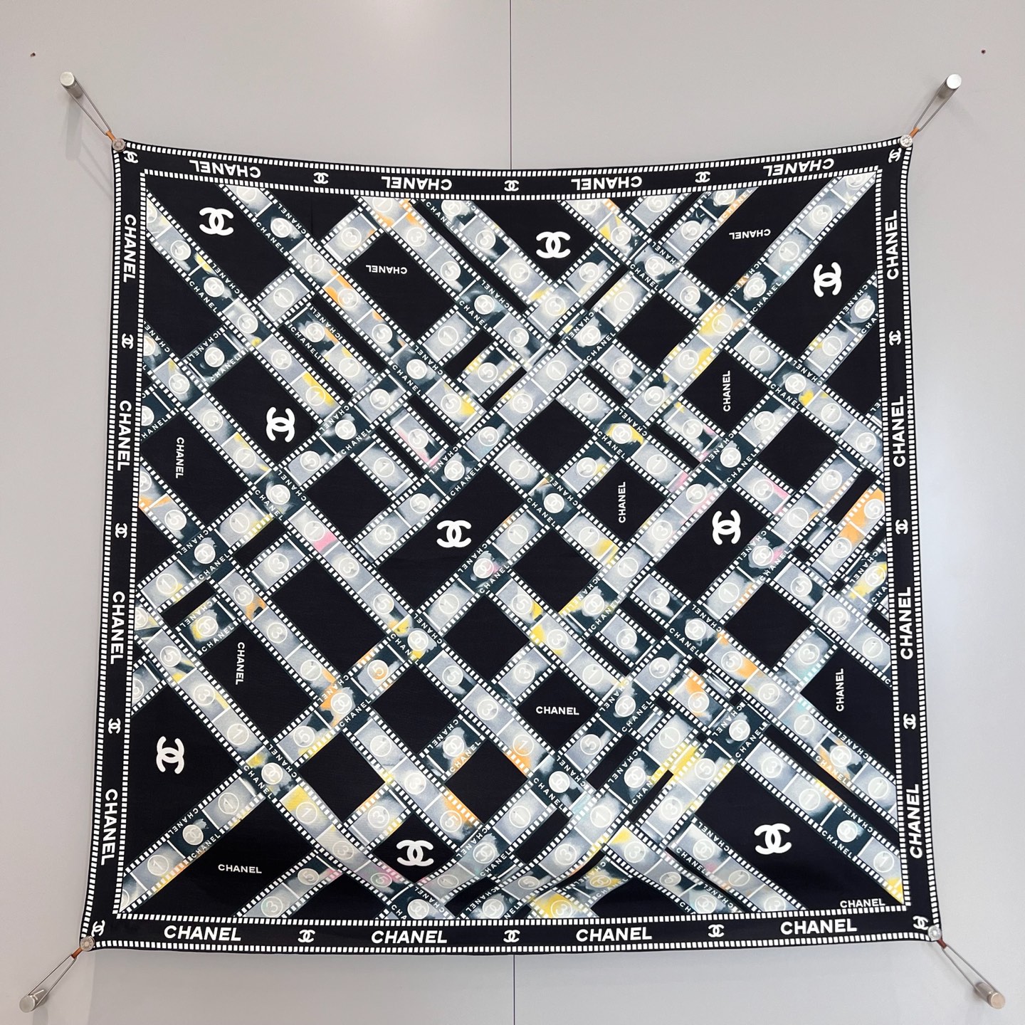 샤넬 CHANEL 스카프 90×90CM