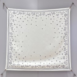 샤넬 CHANEL 스카프 90×90CM