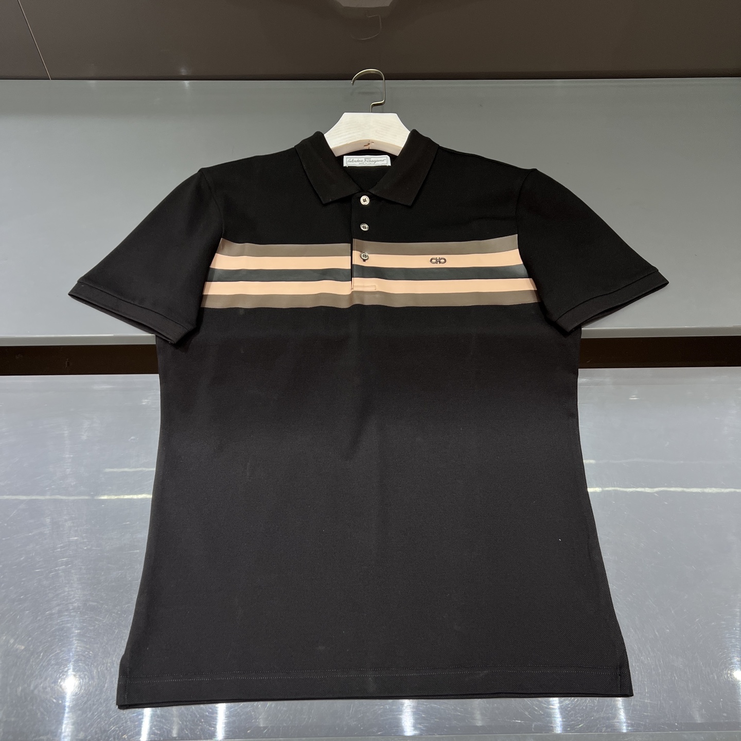 살바토레 페라가모 Salvatore Ferragamo 반팔 티셔츠