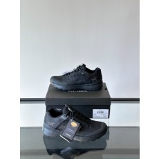 시조새 ARC'TERYX 스니커즈