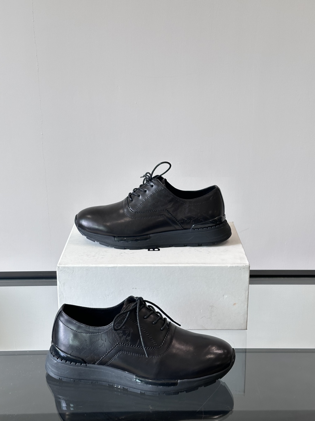 벨루티 Berluti 스니커즈