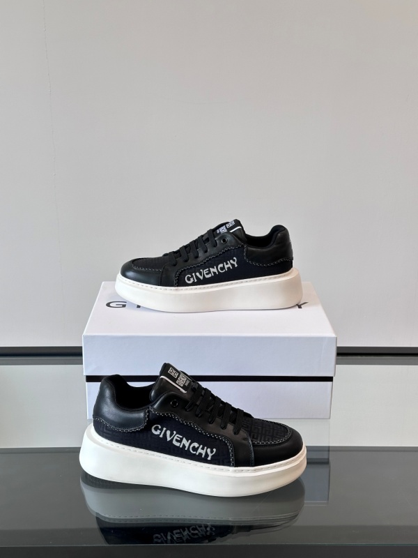 지방시 Givenchy 스니커즈