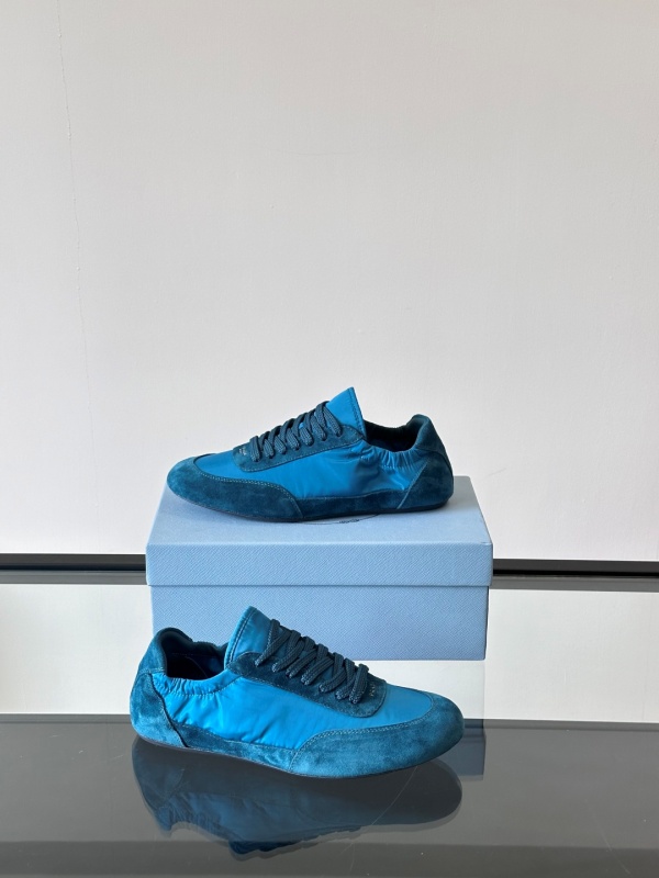 프라다 Prada 스니커즈