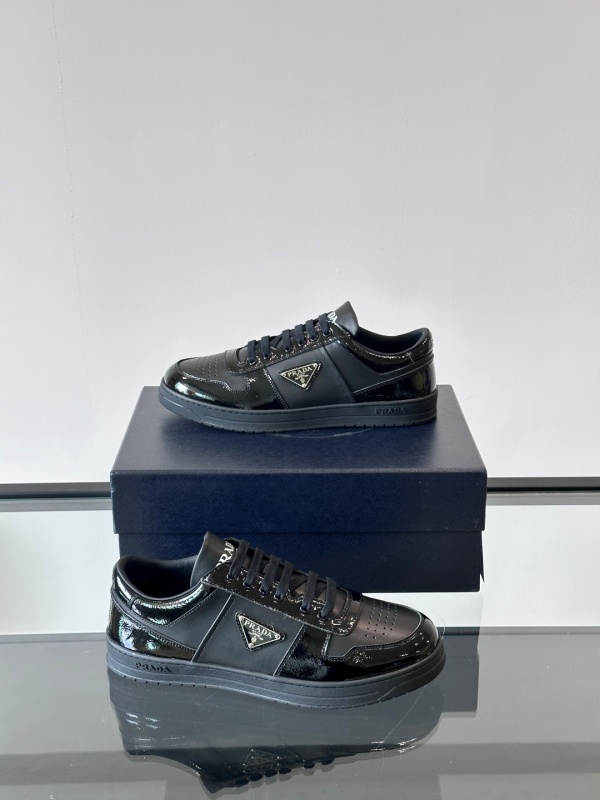 프라다 Prada 스니커즈