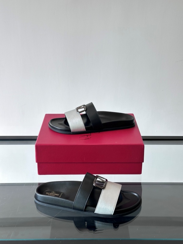 발렌티노 Valentino 슬리퍼