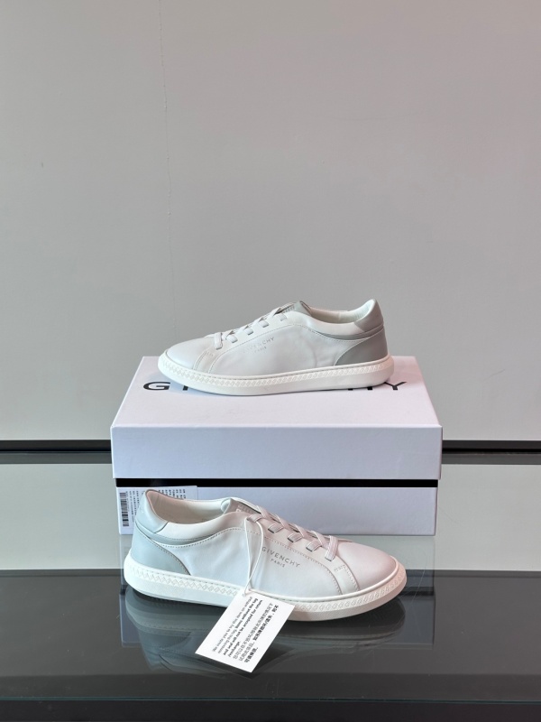 지방시 Givenchy 스니커즈