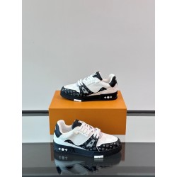 루이비통 LV TRAINER 스니커즈