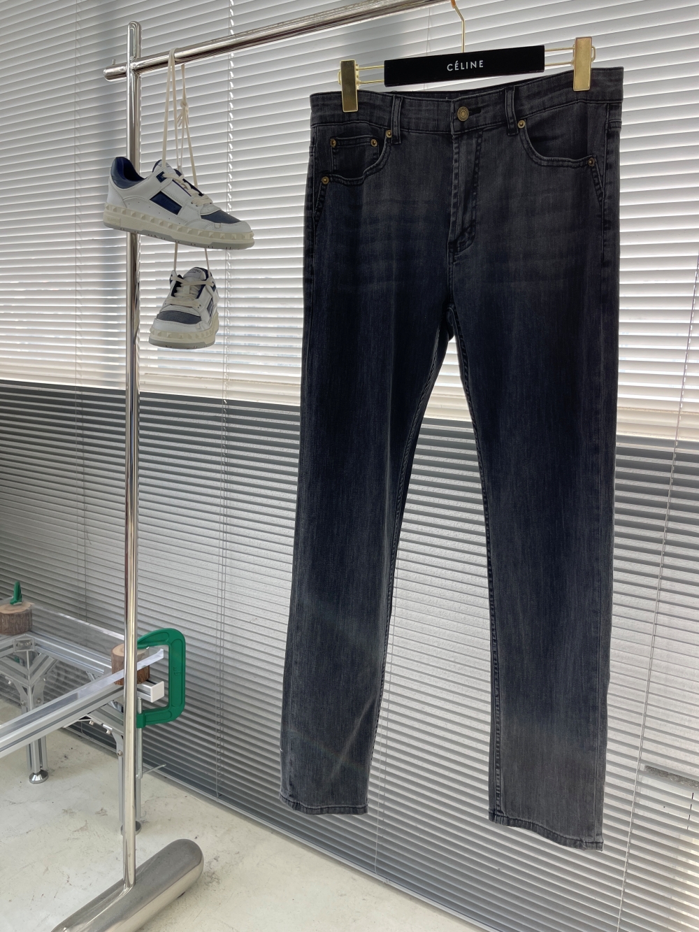 생로랑 Saint Laurent 청바지