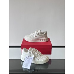 발렌티노 Valentino 스니커즈