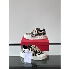 발렌티노 Valentino 스니커즈